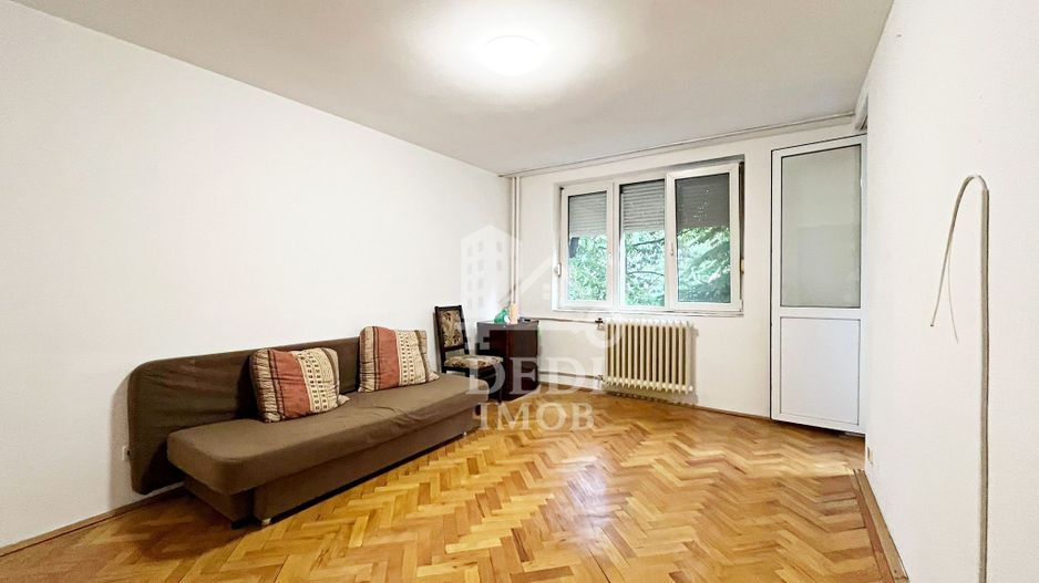 Apartament 2 camere de vânzare in zona Rogerius, Oradea - Poză 1