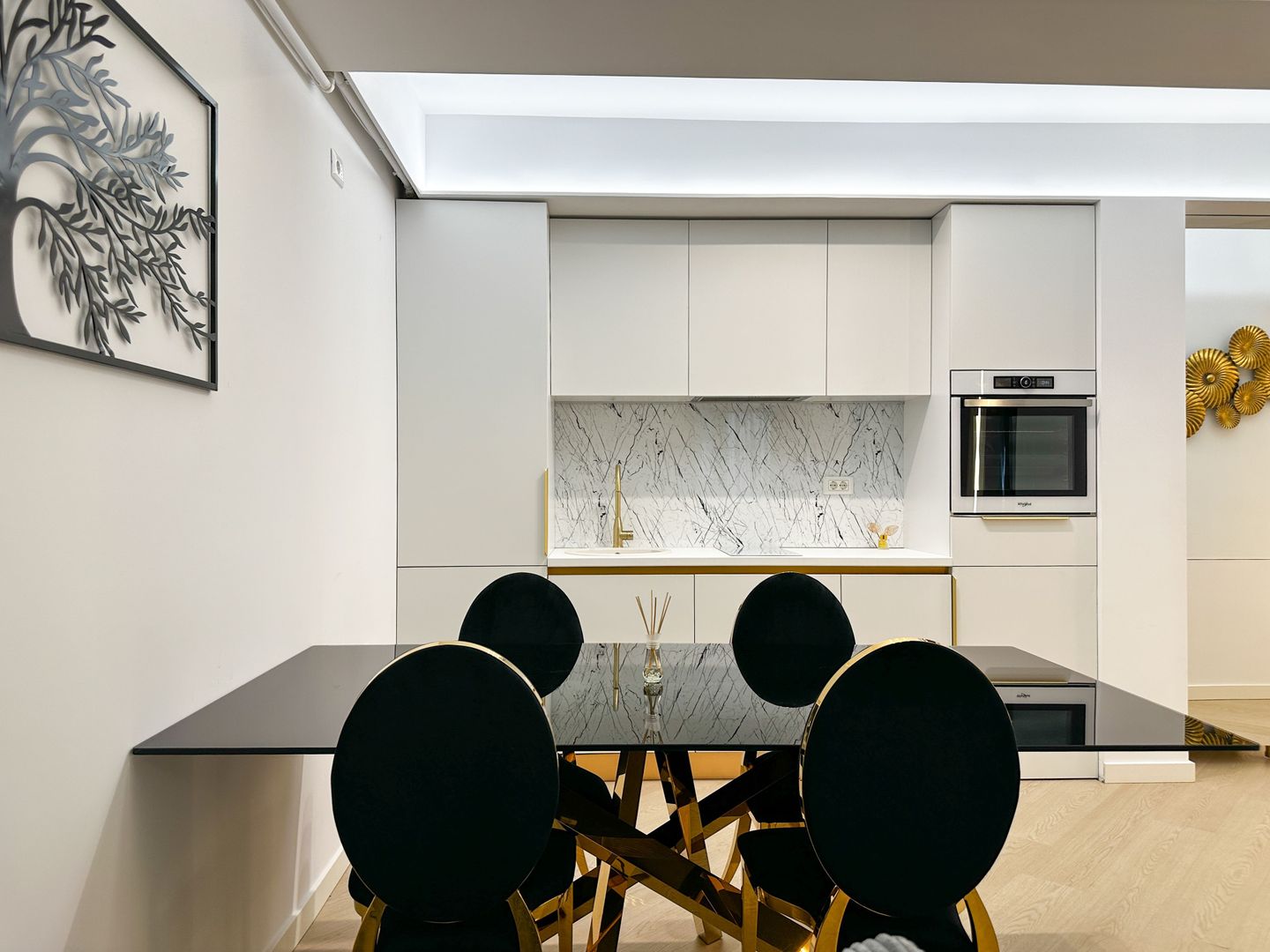 Prima Inchiriere I Apartament 2 camere I Designer I Terasă 10 mp - Poză 3