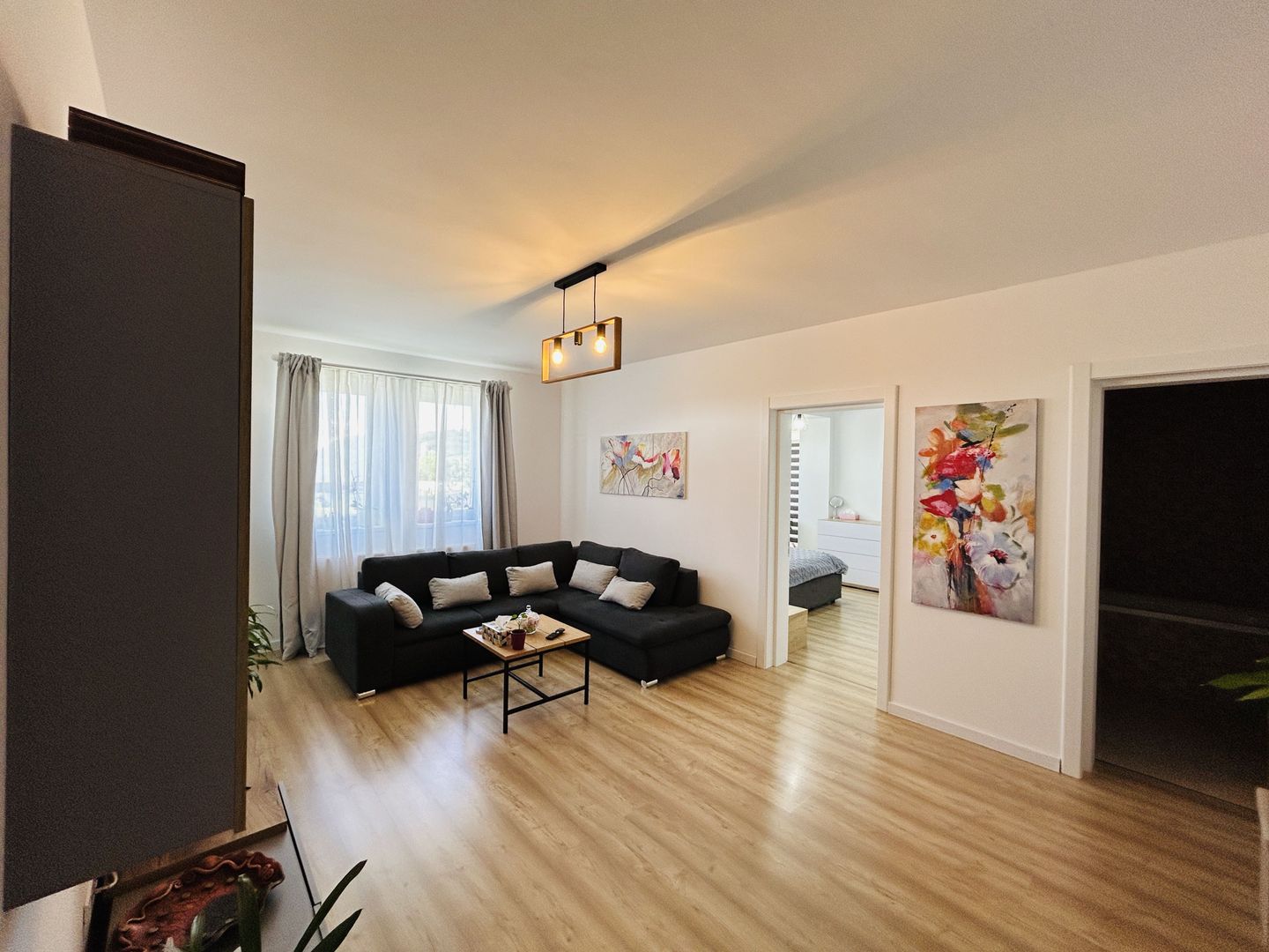 Apartament de vanzare, bloc nou, cu lift, bucatarie separata, dressing - Poză 17