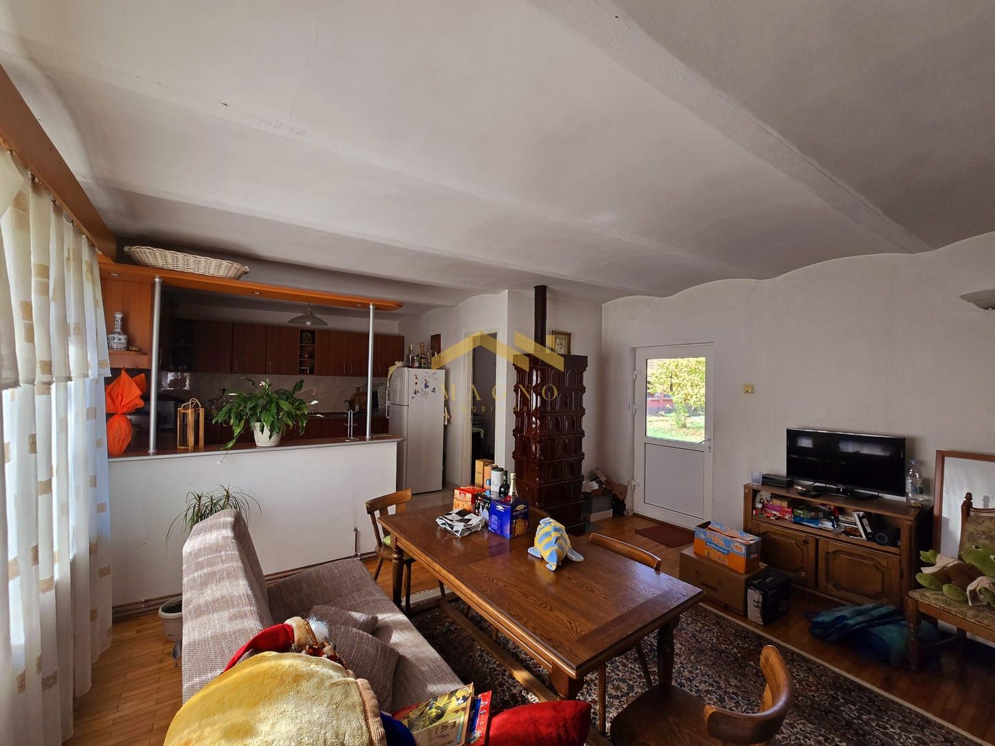 Casa de vanzare cu teren mare pe Ady Endre Aradul nou - Poză 17