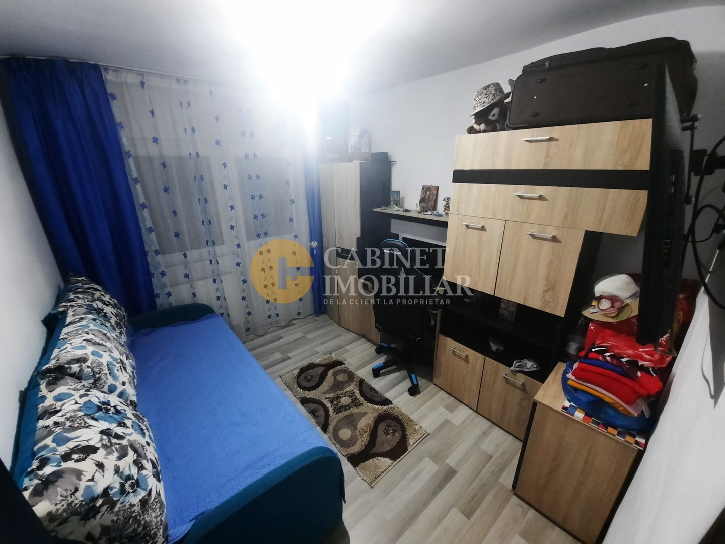 Dacia - Etaj Intermediar - 3 Camere Decomandat - Poză 4