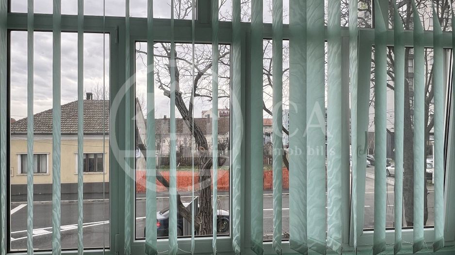 Apartament cu 3 camere de inchiriat zona Centrala Oradea - Poză 9