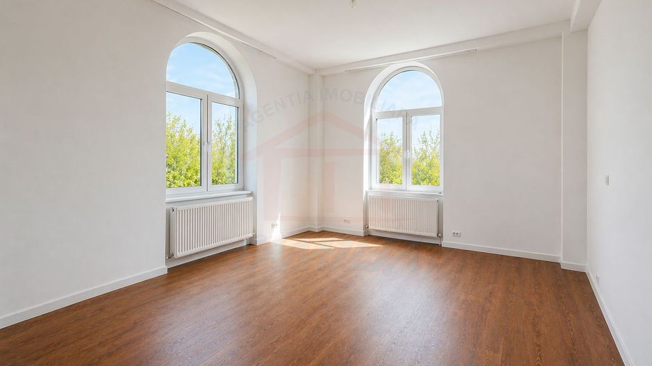 Apartament în casă, acces separat,  ultracentral, lângă Primări, Galat - Poză 3