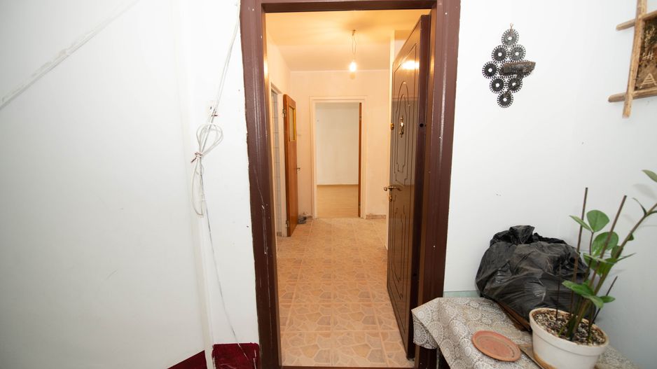 Apartament cu 3 camere de vanzare, 64 mp, decomandat, Politehnica - Poză 4