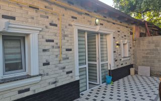 Chirie apartament la sol Centru, Mun. Chișinău - Poză 3