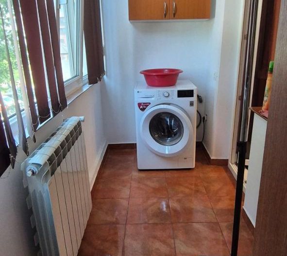 De vânzare apartament 2 camere – Constanța, (zona Casa de Cultură) - Poză 3