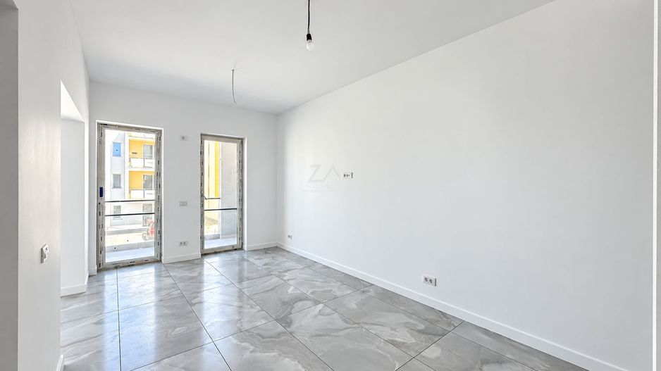 Bloc nou cu finisaje superioare. Etaj intermediar. Loc de parcare - Poză 3