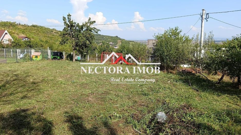 Teren INTRAVILAN Zona Podgoria Oradea, 950 mp, dublu front, PUZ etc - Poză 2