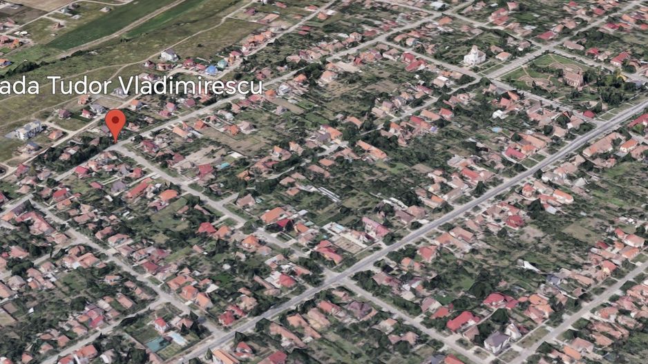 Teren generos 1.080 mp vatra veche Dumbrăvița - Poză 1