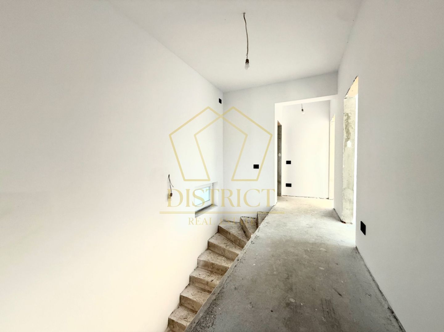 Duplex premium despartit prin camera tehnica | Giroc - Poză 9