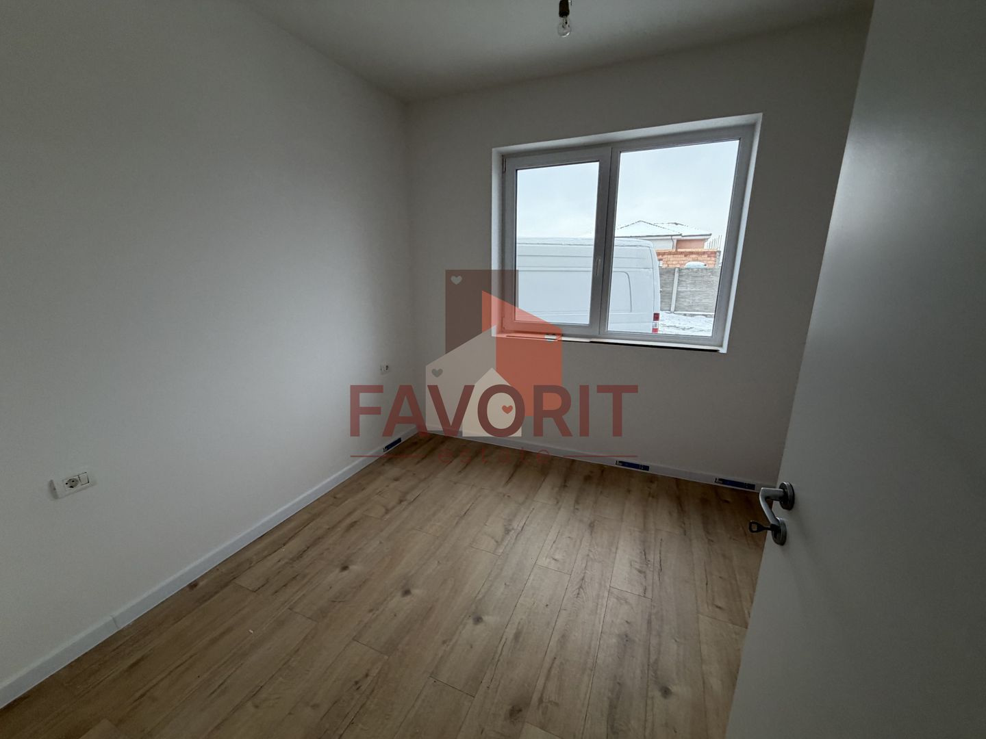 Finisaje la alegere. Gradina proprie de 46 mp. 2 locuri de parcare in CF - Poză 9