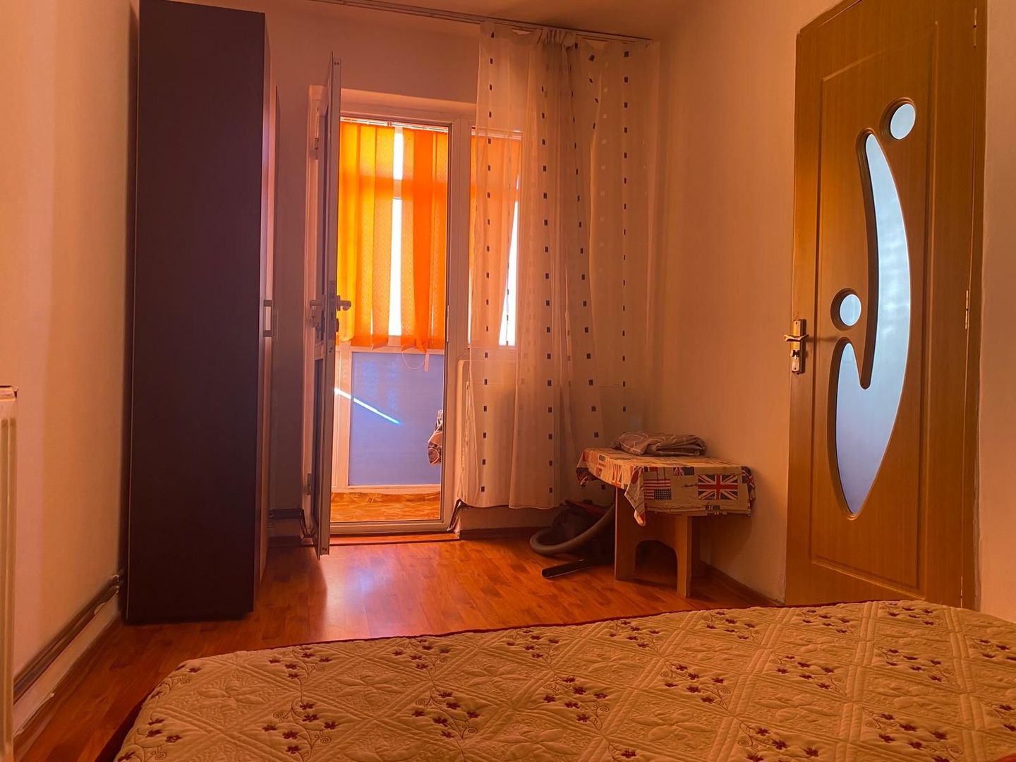 Vanzare apartament cu 2 camere in Targoviste - M11 - etajul 3 - Poză 4