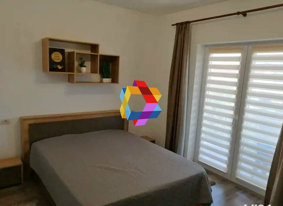 Apartament cu doua camere, zona Tractorul - Coresi, bloc tip vila, 71 mp - Poză 7