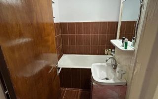 Garsonieră ultracentrală, Piața Unirii, Iași – Bloc Tarom - Poză 8
