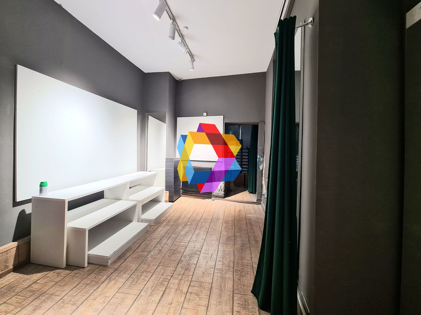 Spatiu comercial de închiriat Brasov - 100 mp # spatii-comerciale-brasov.ro - Poză 4