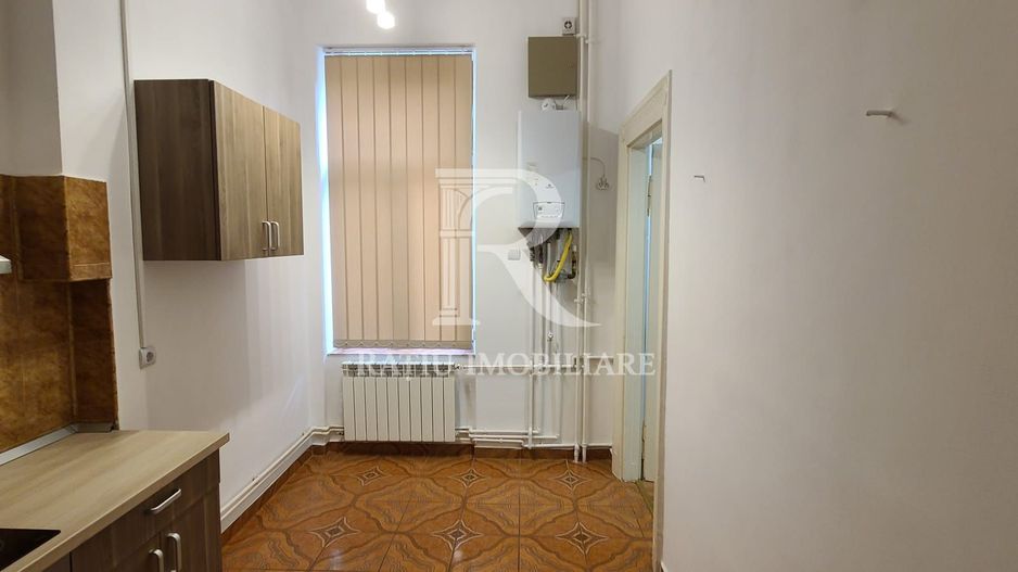 Apartament cu 2 camere | Etajul 1 | Pietonala | Ultracentral | Oradea - Poză 13