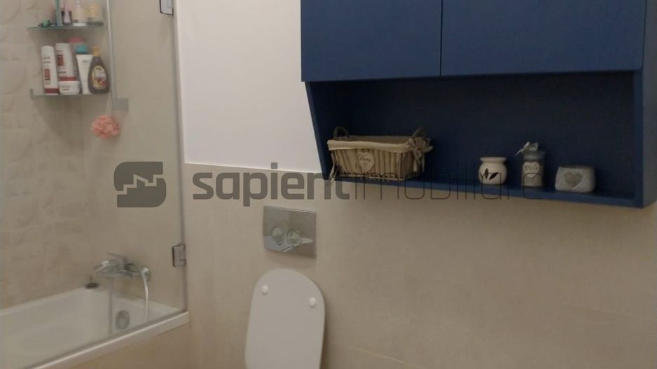 APARTAMENT CENTRAL CU 3 CAMERE - Poză 8