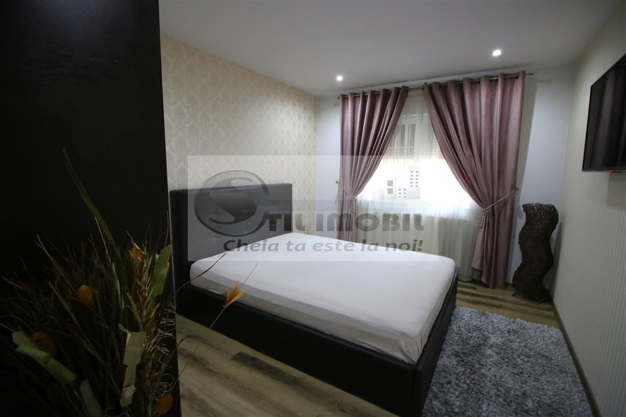 MIROSLAVA CASA EXCLUSIVISTA LA CHEIE LUX STIL MEDITERANEAN MOBILATA - Poză 19