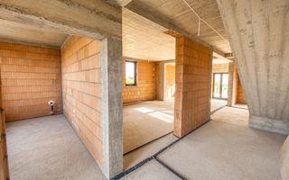 CASĂ DE VÂNZARE P+E | 263 MP UTILI | TEREN 500 M | GARAJ | VETERANI - Poză 3