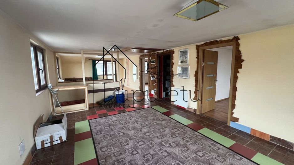 Casă de Vânzare | Șelimbăr  6 Camere | 178 MPU | Teren 210 MP - Poză 20