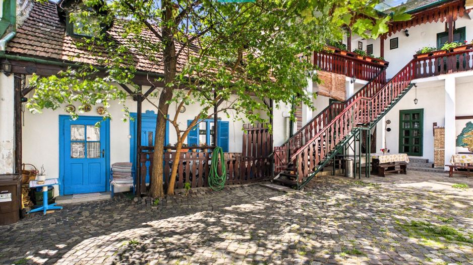 Pensiune 18 Camere cu Restaurant - Cetatea Oradea - Poză 13