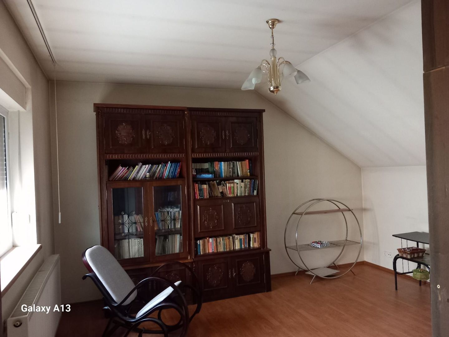 ageuropa.ro vinde casa 16 camere teren 1500mp in zona ULTRACENTRALA. - Poză 16