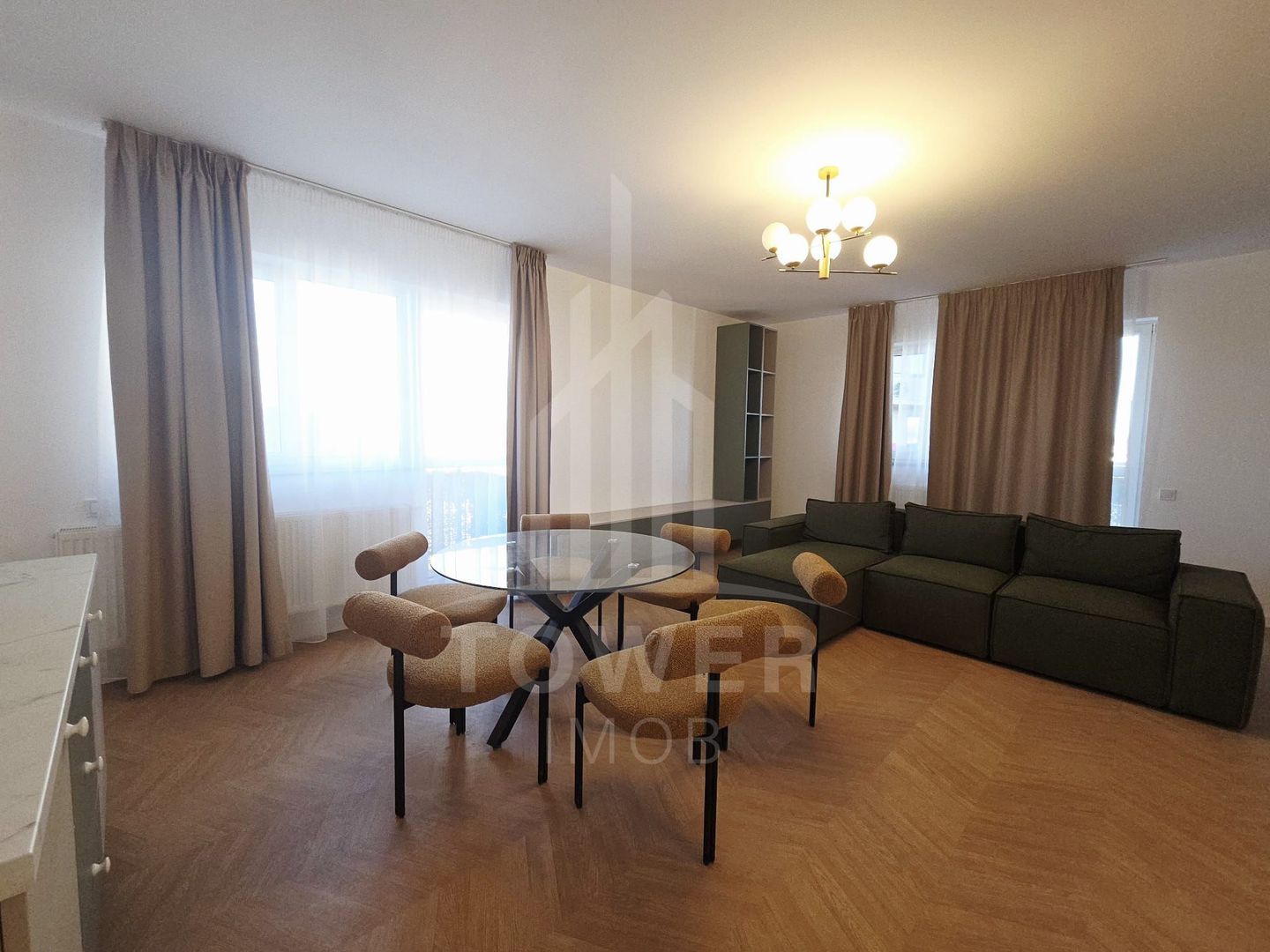 Apartament 4 camere  supwr lux de închiriat - Poză 1