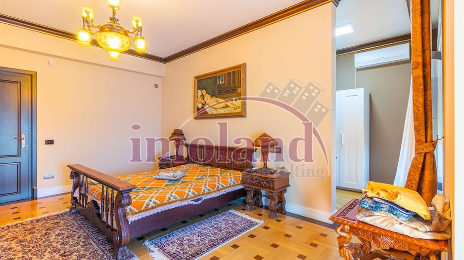 Vila cu piscina si garaj - 6 dormitoare - Pantelimon - Poză 19