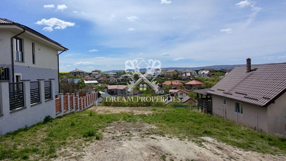 Teren intravilan 477 mp, Dezmir zona Criseni - Poză 3