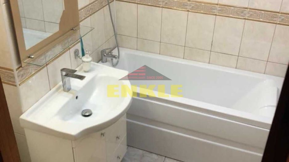 De închiriat apartament 4 camere, zona Marchian - Poză 7