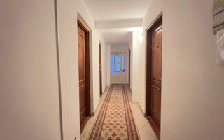 Hotel / Pensiune de vânzare în Central, Slanic-Moldova - Poză 10