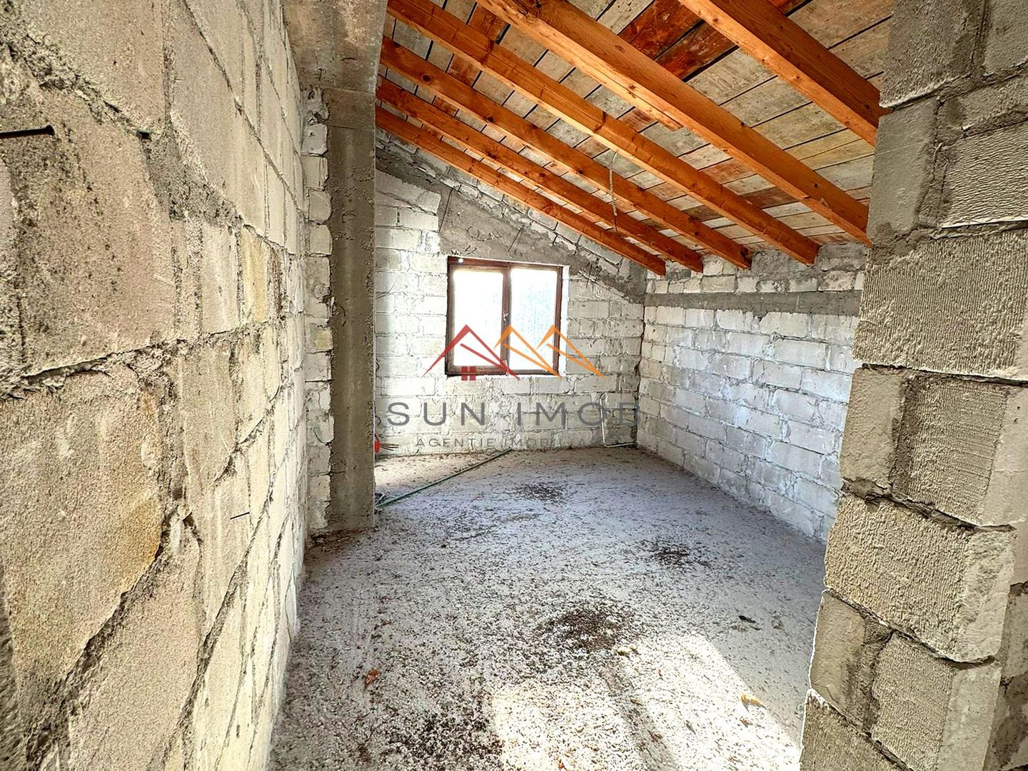 Vila S+P+E, priveliste deosebita, 6 camere, garaj, terasa, Cornu, PH - Poză 16