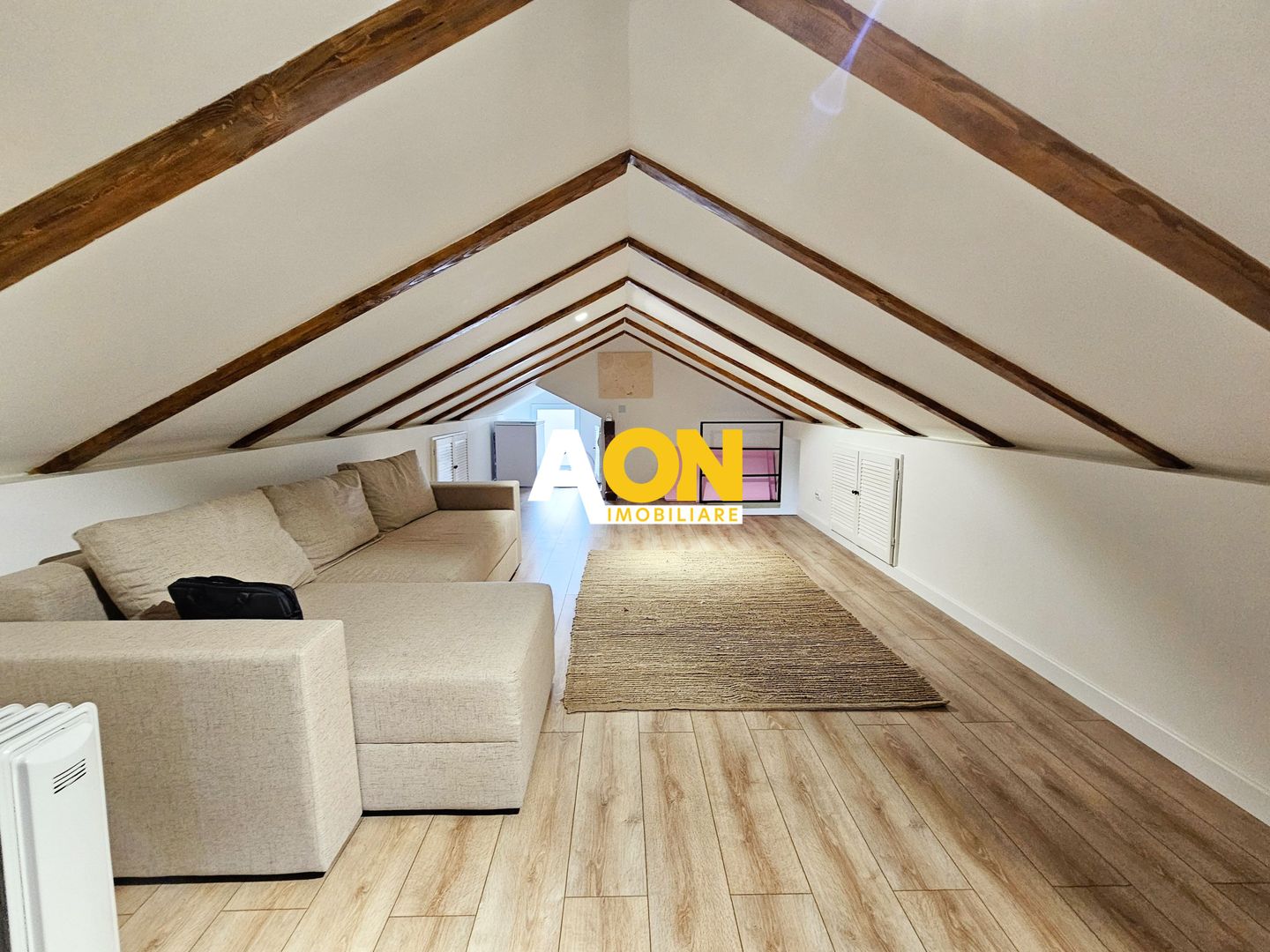 Casa noua, 3 camere + mansarda, mobilata, utilata, 342 mp teren - Poză 14