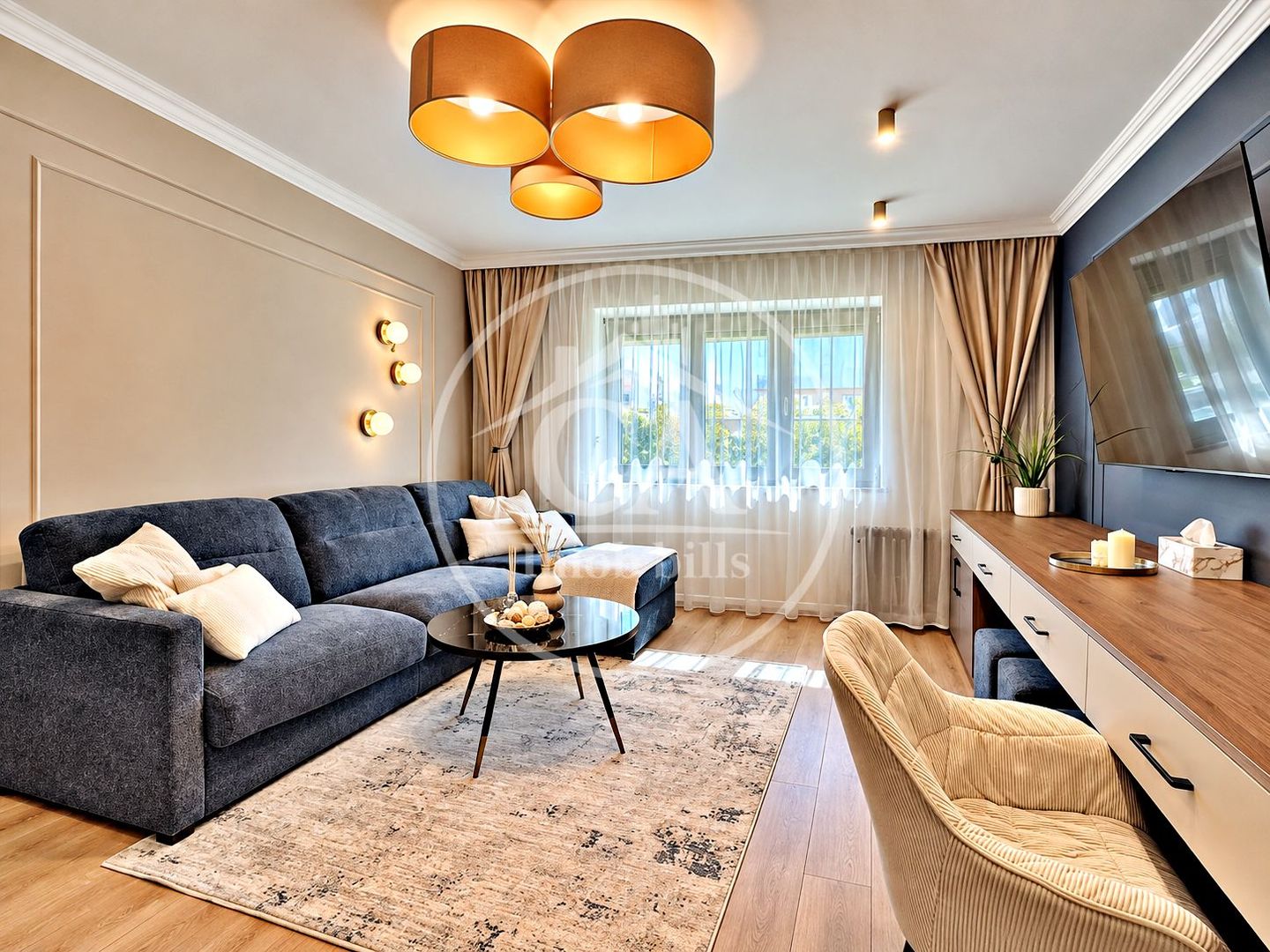 Apartament LUX de închiriat cu 2 camere în Calea Aradului, Oradea - Poză 2