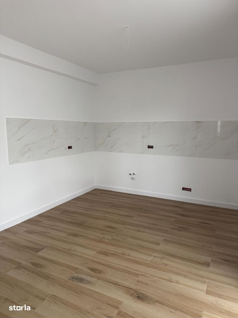 Casa modernă cu 4 camere și subsolb de vanzare - Poză 13