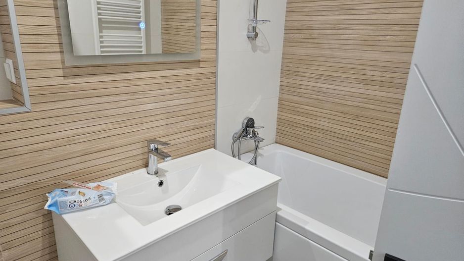 Inchiriere apartament in Bloc Nou, Fratii Golesti - Poză 6