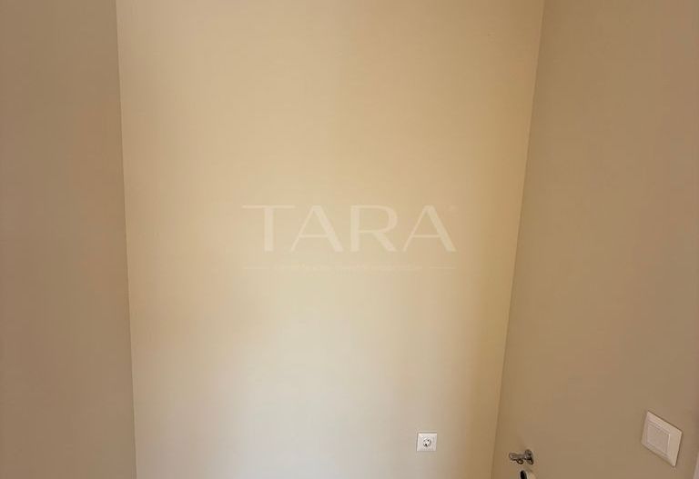 Apartament 3 camere finisat, cu CF. - Poză 9