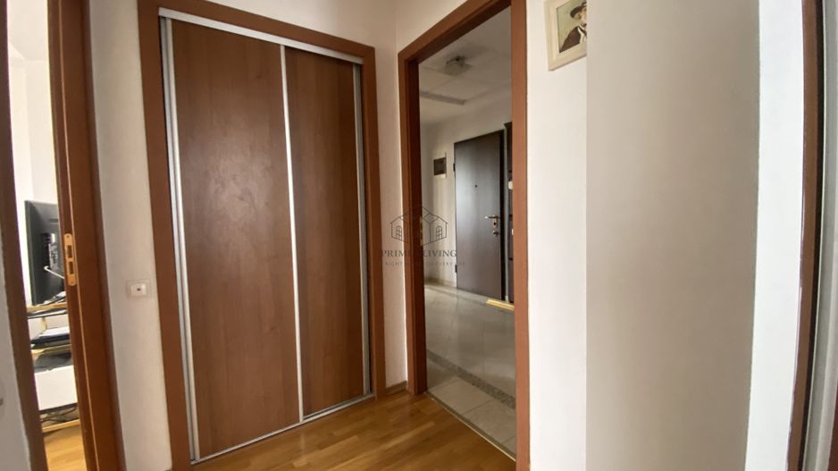 APARTAMENT SPATIOS CU 3 CAMERE LA INCHIRIERE IN ZONA PRIMAVERII - Poză 10