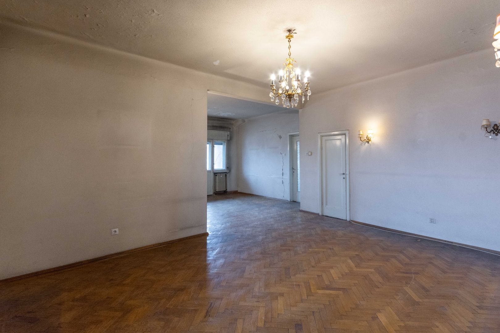 Piata Romana | Lascar Catargiu | Cal. Victoriei,5 cam pe Nicolae Iorga - Poză 2