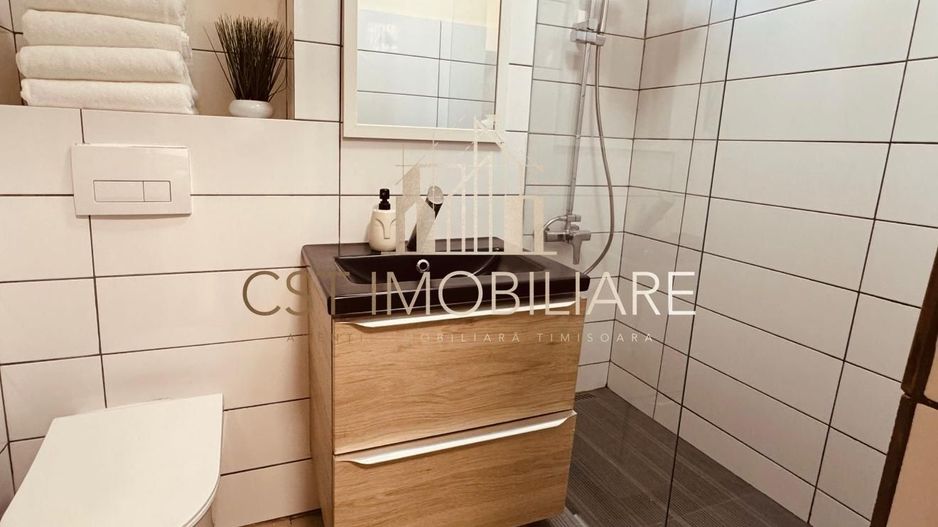 Apartament cu 2 camere / Semicentral - Poză 4