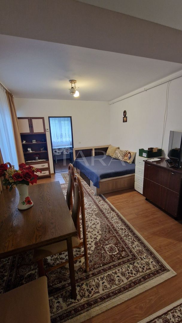 Garsonieră spațioasă, decomandată, 42 mp + balcon – Someșeni - Poză 1