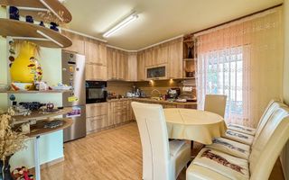 LINIȘTE, LUMINĂ, NATURĂ | Garaj Demisol | Teren 490MP | Utilata Si Mobilata - Poză 3