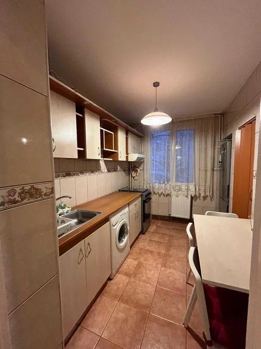 Apartament 3 camere - Metrou Aparatorii Patriei | Centrala Proprie - Poză 10