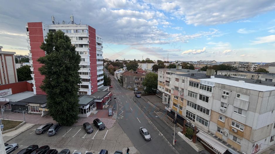 APARTAMENT 4 CAMERE | Piața Centrală | 700 €/lună - Poză 9