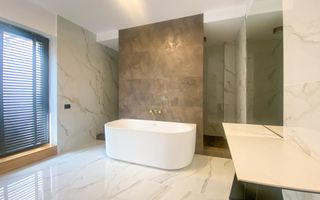 Chirie | Vilă 5 camere 240mp | Curte | Parcare inclusă - Poză 15