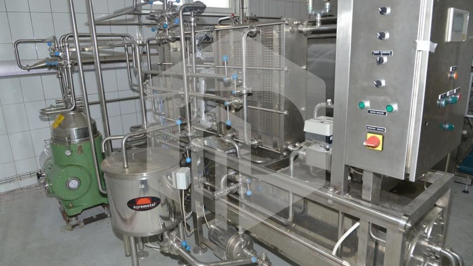 Fabrica de lactate la cheie Sibiu - Poză 3