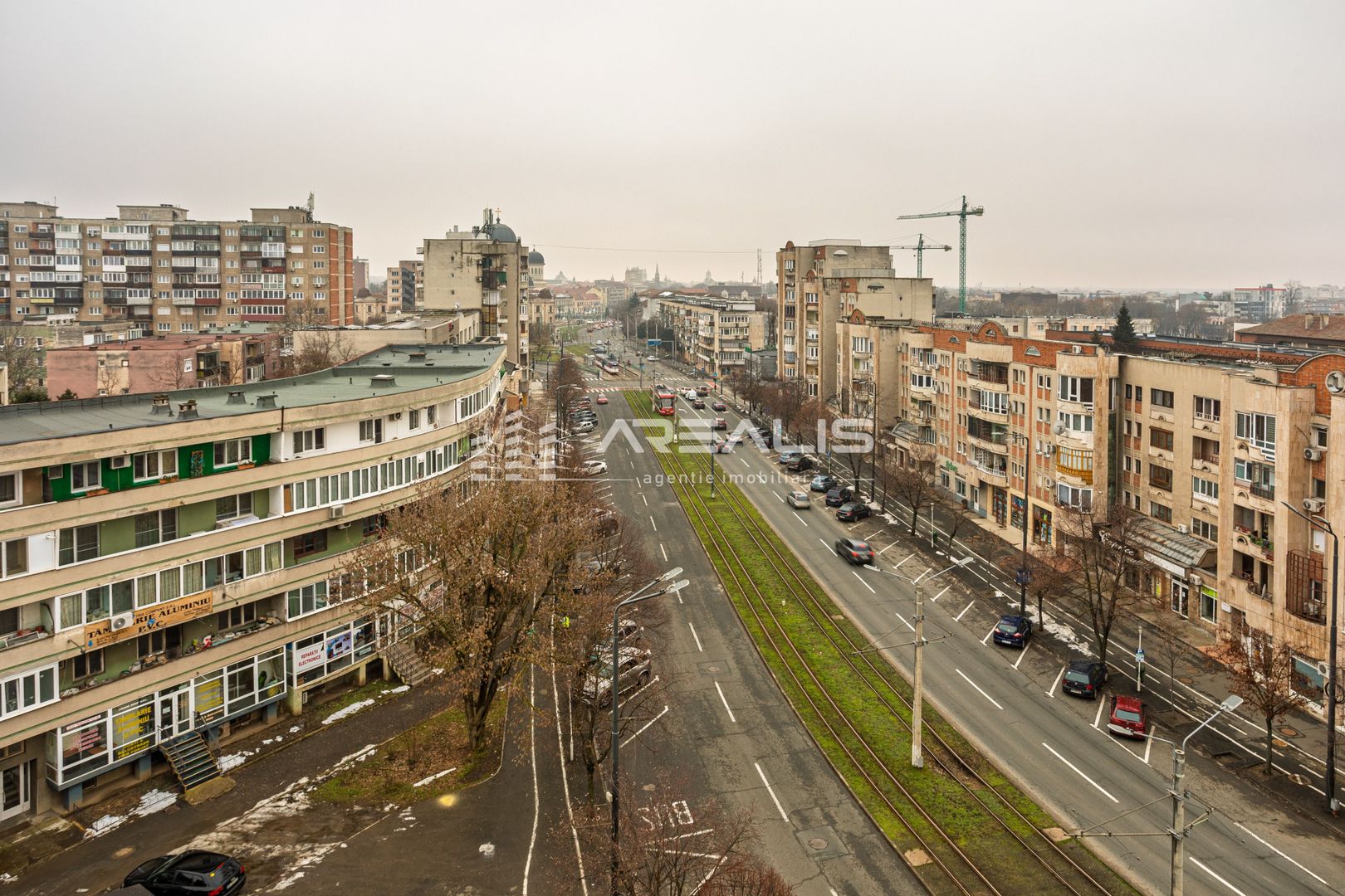 De închiriat -Apartament 3 camere, decomandat, zonă centrală - Poză 6