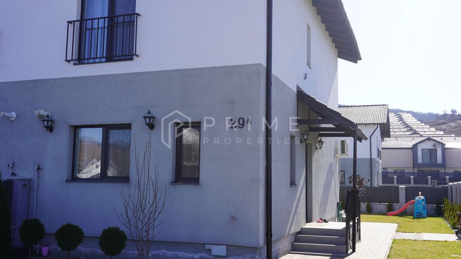 Casă tip duplex complet amenajată si mobilată - Poză 4