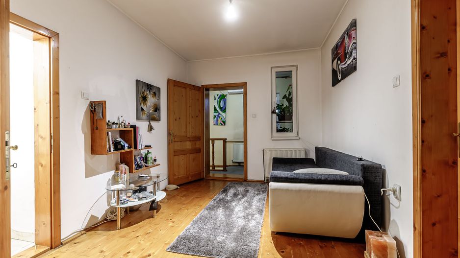 Casă solidă din cărămidă lângă Malul Mureșului cu 750 mp de teren - Poză 7