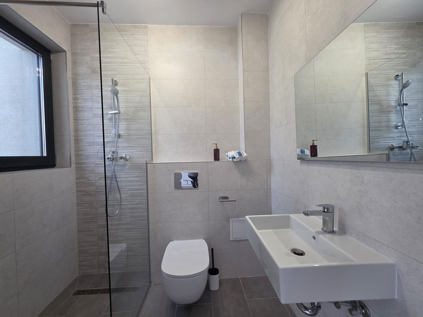 Vilă modernă de închiriat în complexul rezidențial Zenville, Pipera - Poză 6